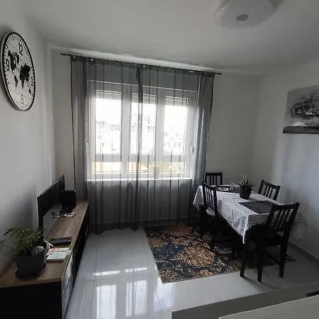 New Emda U Centru Splita Apartman Split